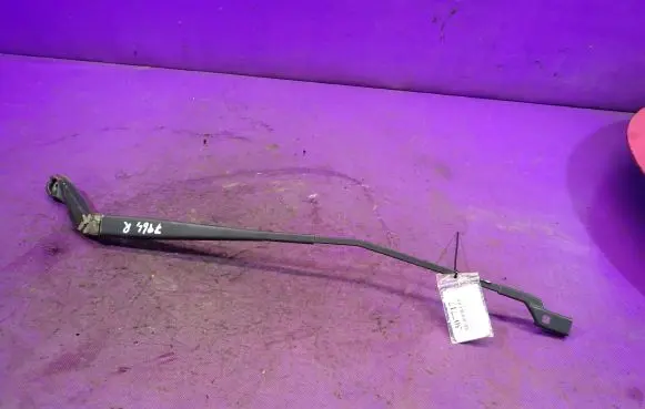 Peugeot Boxer Front wiper blade arm