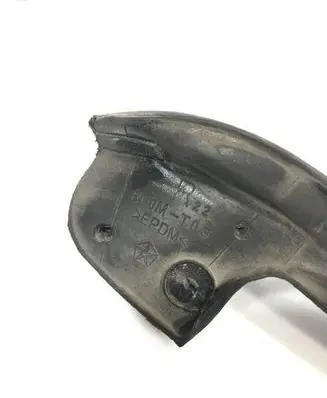 Chrysler Pacifica Sliding door rubber seal RU0MT03