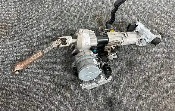 Volkswagen Polo Electric power steering pump 