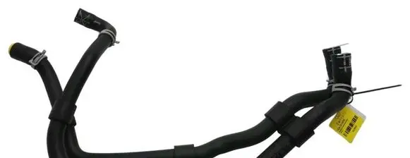Engine coolant pipe/hose