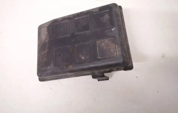 Opel Zafira A Fuse box cover 09132702