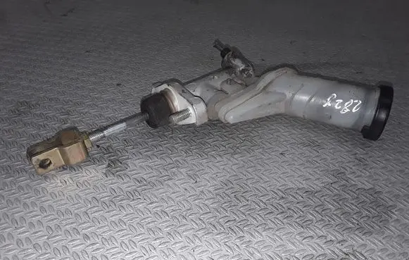 Suzuki Liana Master brake cylinder