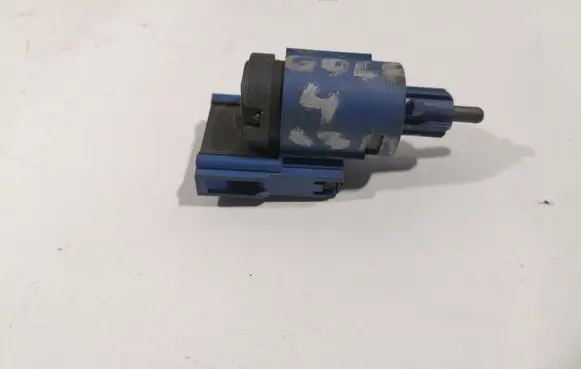 Volkswagen Golf IV Brake pedal sensor switch 1J0927189E 19322002