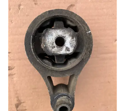 Renault Master II Engine mount vacuum valve 