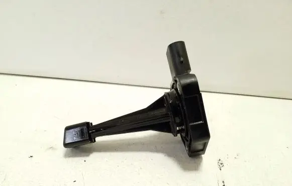 KIA Sportage Oil level sensor 215902F600