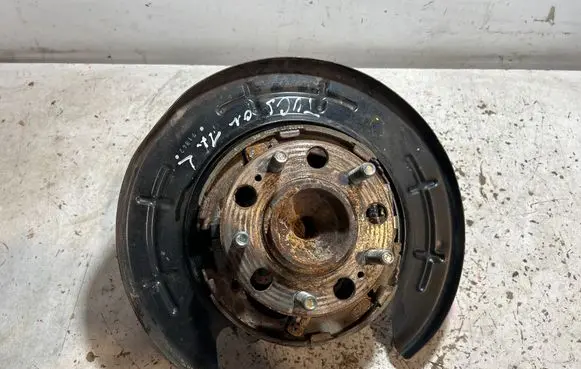 Hyundai Tucson TL Rear wheel hub