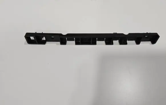 Fender mounting bracket