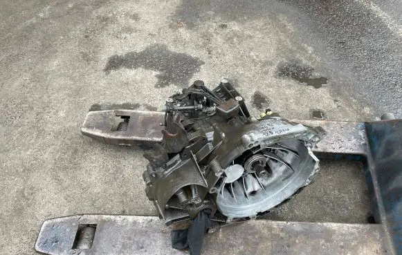 Ford S-MAX Manual 5 speed gearbox IS7R7F096