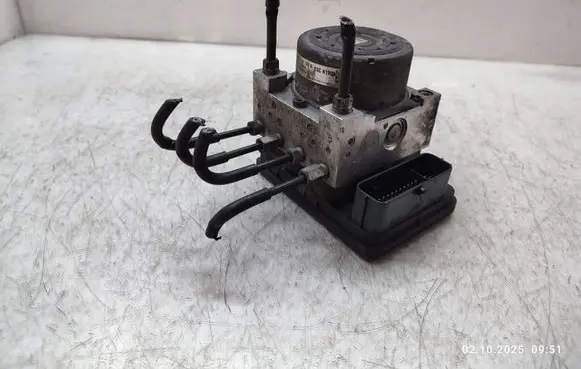 Mazda CX-5 ABS Pump K011437A0