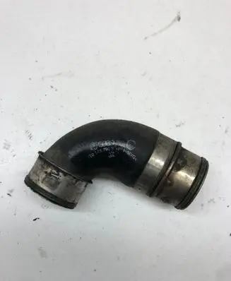 Intercooler hose/pipe