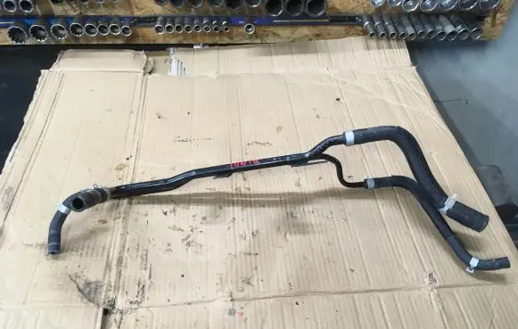 Hyundai Ioniq Engine coolant pipe/hose