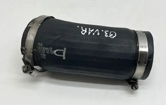 Audi Q3 F3 Intercooler hose/pipe 5QF145792