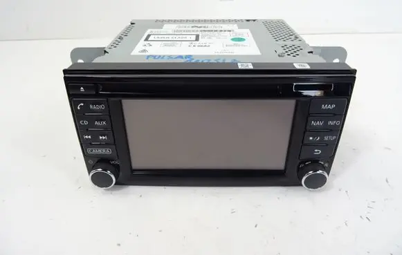 Nissan Pulsar Navigation unit CD/DVD player 