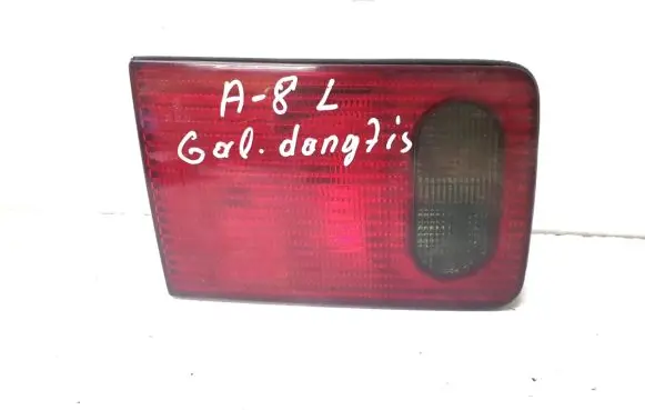 Audi A8 S8 D2 4D Tailgate rear/tail lights 4D0945093292801