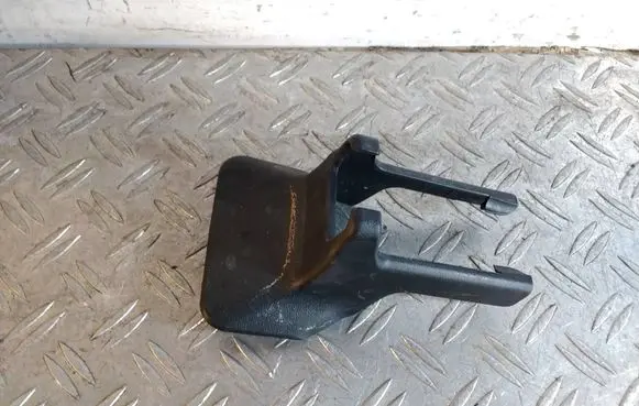 Toyota RAV 4 (XA40) Front driver seat rail trim 7215842020