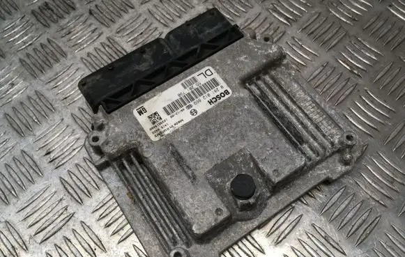 Opel Vectra C Engine control unit/module 0281012869 55201790 1039S19488