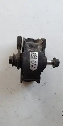 Toyota Auris E180 Gearbox mount