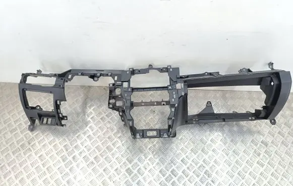 Toyota Avensis T270 Dashboard 5530305030