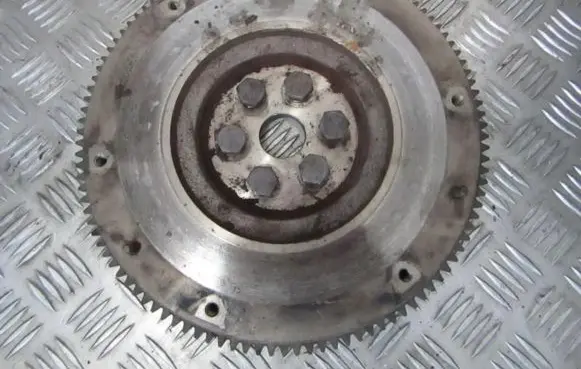 Ford Focus C-MAX Flywheel 3m517563hc NEPLAUKIOJANTIS
