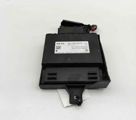 Audi Q5 SQ5 Voltage converter/converter module 8K0959663B