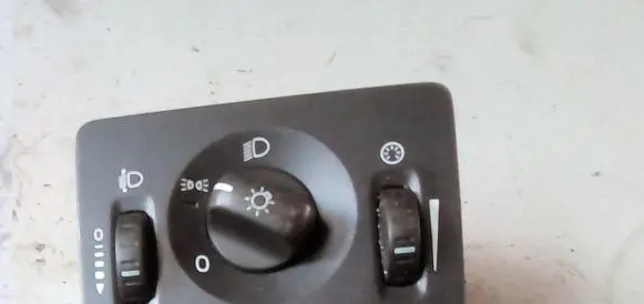 Volvo S40 Light switch 30669734