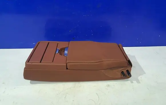 Maserati Ghibli Armrest