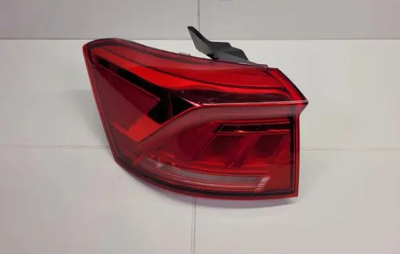 Volkswagen T-Roc Rear/tail lights 2GA945095