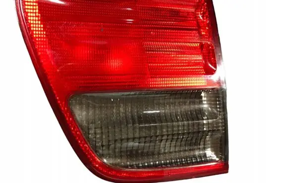 Mercedes-Benz E W210 Tailgate rear/tail lights A2108207364