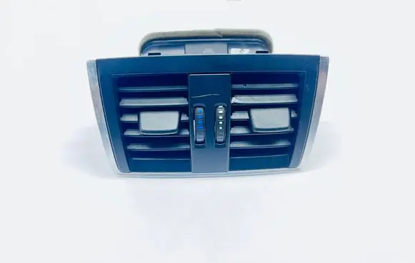 BMW 4 F36 Gran coupe Rear air vent grill 9207330 16828110 08191004