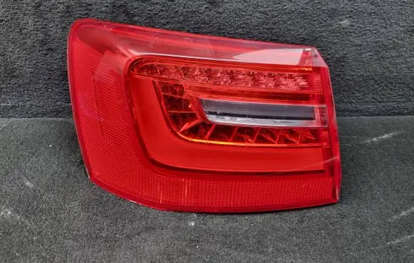 Audi A6 S6 C7 4G Rear/tail lights 4G9945095B