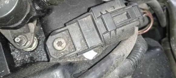 BMW 3 E46 Camshaft position sensor 779464603 7794646-03