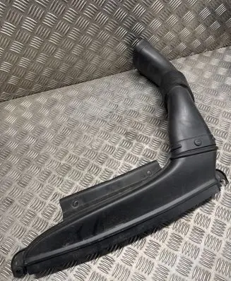 BMW X6 F16 Air intake duct part 8509068 8570288
