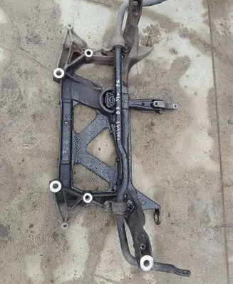 Volkswagen PASSAT B8 Front subframe