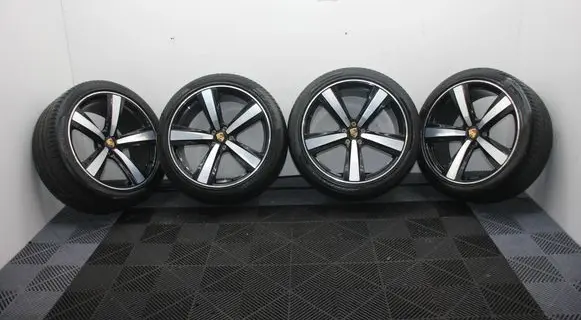 Porsche Macan (95B) R12 alloy rim 95B601025GM