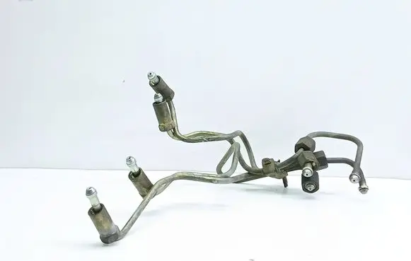Nissan Almera Tino Fuel line pipe 