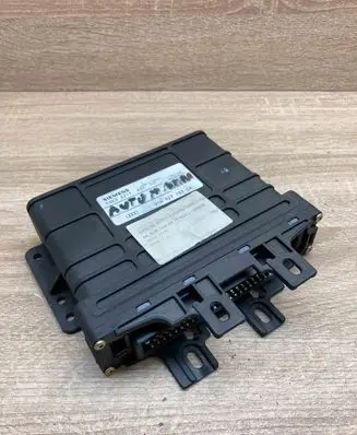 Audi A4 S4 B5 8D Gearbox control unit/module 01N927733CM