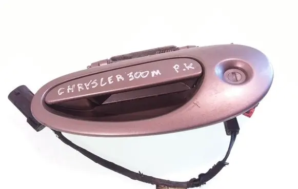 Chrysler 300M Front door exterior handle 24737E