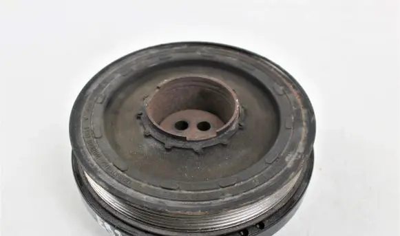 BMW 1 E81 E87 Crankshaft pulley