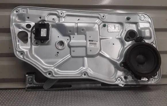 Volvo S80 Front window lifting mechanism without motor 30661065