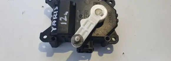 Toyota Yaris A/C air flow flap actuator/motor 