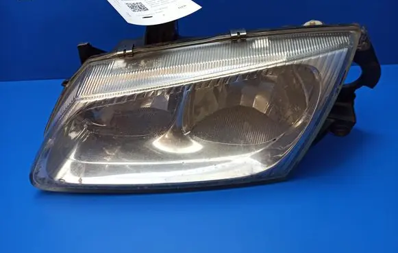 Nissan Almera Headlight/headlamp