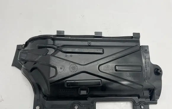Mercedes-Benz GLA H247 Other engine bay part A1776208600