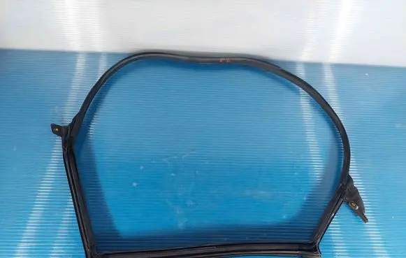 Tesla Model 3 Rear door rubber seal (on body) 
