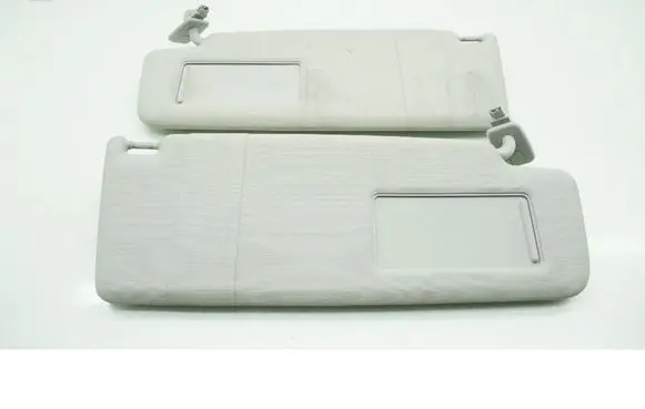 Volkswagen Tiguan Sun visor MMAUTKO18998
