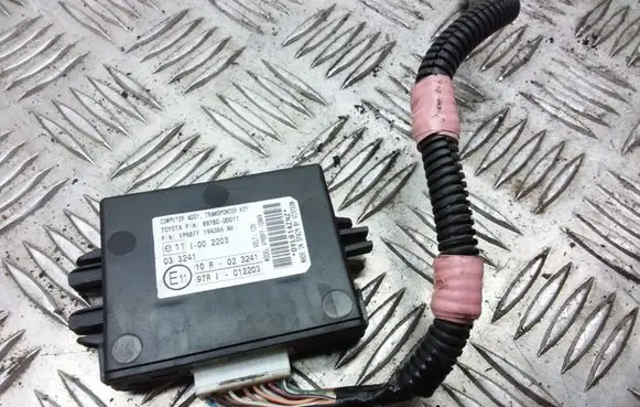 Toyota Yaris Combustion control unit/module 897800D011