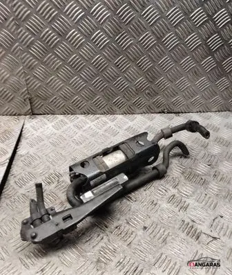 Volkswagen Caddy Fuel injection high pressure pump