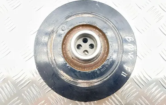 BMW 5 F10 F11 Crankshaft pulley 8515002