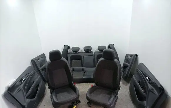 Seat set