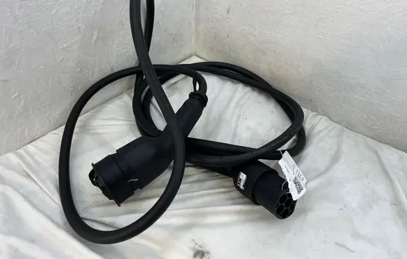 Tesla Model 3 Electric car charging cable 500303