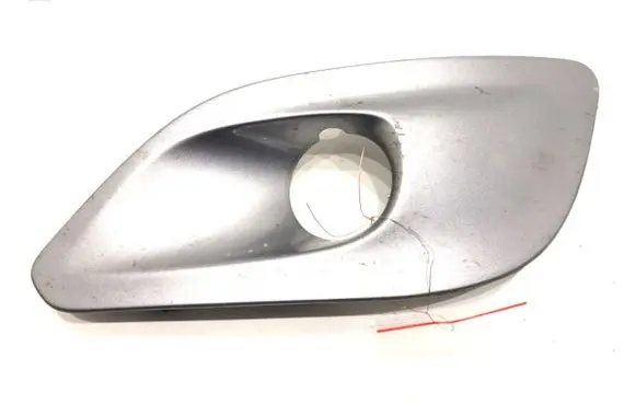 Peugeot 308 SW Front bumper lower grill
